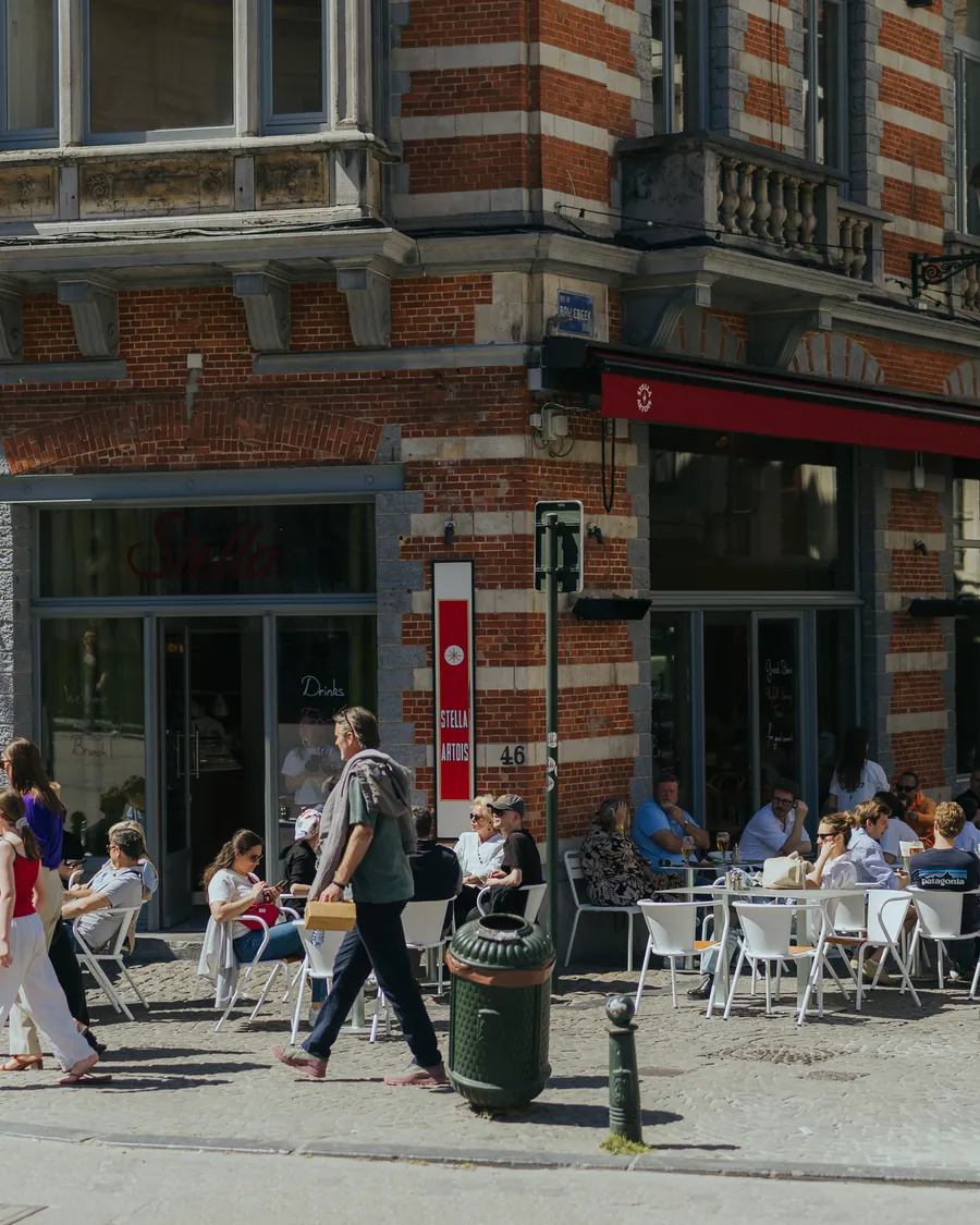 Stella Sablon and its terrace on the Grand Sablon